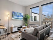 1 Bed w/Gym by Historic Riverfront District!