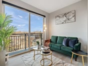 1 Bed+co-working+US bank Stadium+heart of DT!