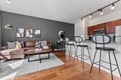 Stylish Modern 2 Beds loft in DT Memphis