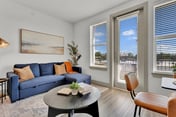 Lovefield airport nearby|Patio|Gym
