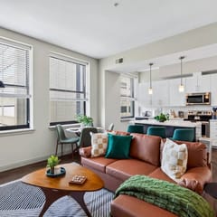 1BR | Gym | Near Great American & The Banks