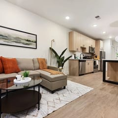 1BR/1BA with Gym Access Near UPMC & Carnegie Uni.