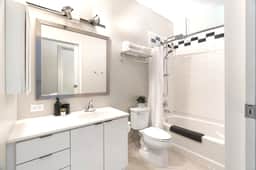 Cozy 1BR in Downtown | Walk to Stadiums + Gym - Image 4