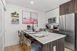 Modern 1BR Condo & Parking by Zoo, Museums, UPenn - Image 5