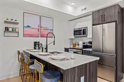 1BR by Zoo, Museums, FM Park, Univ City, Hospitals - Image 5