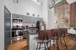 Modern 2BR Retreat Near Downtown St. Louis - Image 4