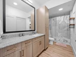 Modern 1BR/1BAPool+Gym| Austin - Image 5
