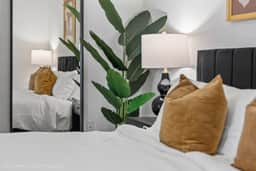 Luxurious King Sized Loft-2 beds- Downtown Memphis - Image 5