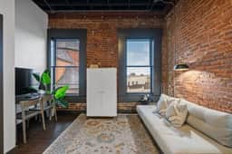 1BR Heart of D/T, near Discovery Museum, AT&T - Image 3