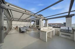 Sleeps 3 | Downtown & Sport Stadiums Nearby | Pool + Gym + Free Parking - Image 4