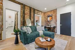 Strip District | Sleeps 6 | Acrisure | Parking - Image 3
