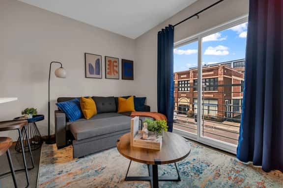 Chic 1BR Retreat in Midtown Detroit - Image 1