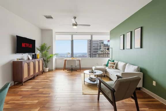 1 Bedroom flat, great view and swimming pool- Dallas Downtown - Image 1