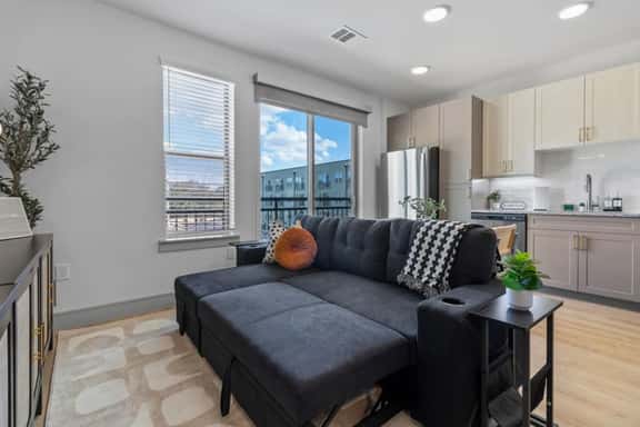 Studio w/Sofa Bed, Pool + Gym | Near Domain Mall - Image 1