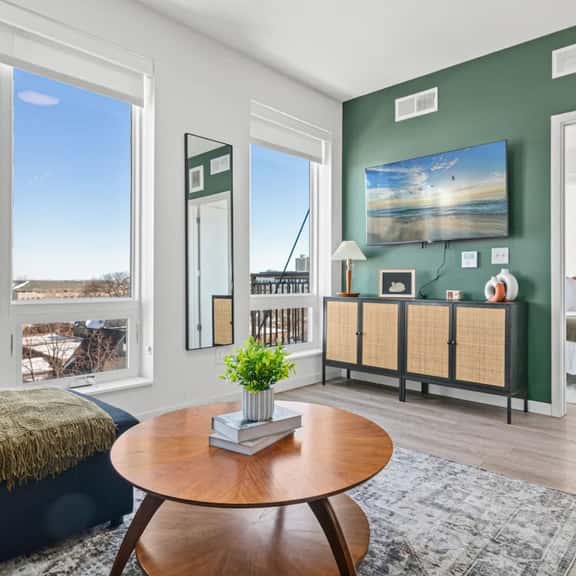Modern 1BR| Gym+Rooftop | Uptown Minneapolis - Image 1