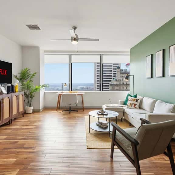 1 Bedroom flat, great view and swimming pool- Dallas Downtown - Image 1