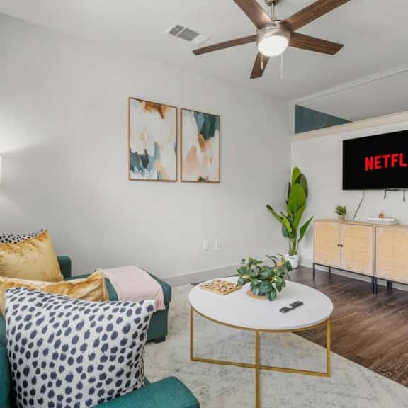 Midtown Dallas Escape | 1BR | Pool | Free Parking - Image 1