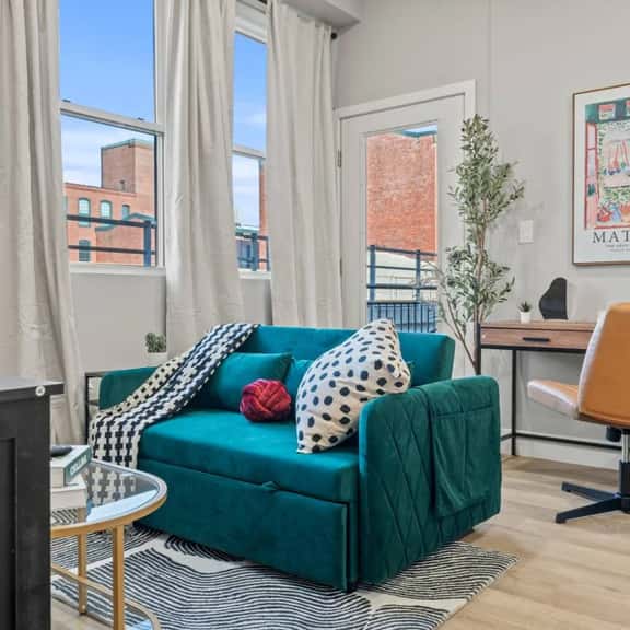 Upscale 1BR | 1BA in Central Fishtown - Image 1