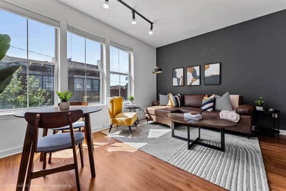 Stylish 1 Bed, 1 Bath Apartment Downtown Memphis - Image 2
