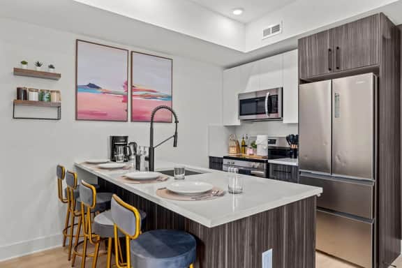 1BR by Drexel, Zoo, Museums, CHOP, UPenn, Rocky - Image 5