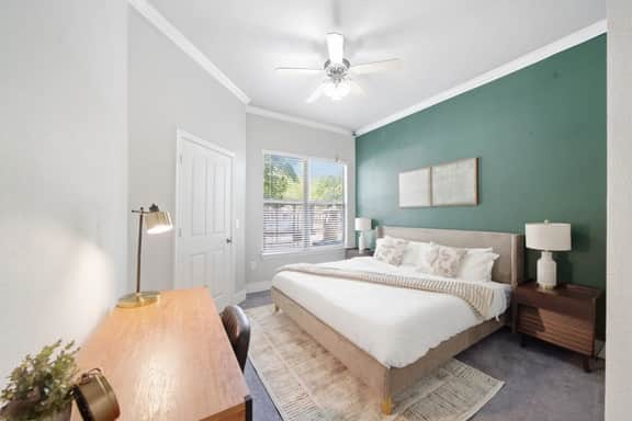 Luxurious 2- bed 2 bath | Sleeps 5 |Pool | Gym| DT - Image 2