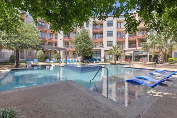Midtown Dallas Escape | 1BR | Pool | Free Parking - Image 4