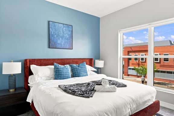 Urban 1BR Retreat in Olde Towne East | Rooftop - Image 4