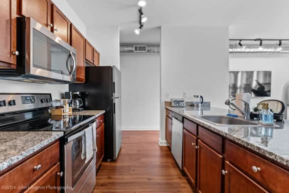 Stylish Modern 2 Beds loft in DT Memphis - Image 5