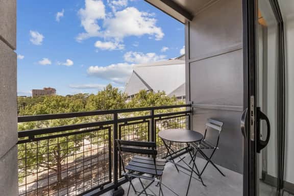 Atlanta City View |Rooftop Patio| Downtown Getaway - Image 5