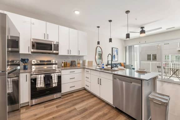 Luxe 1BR ATL | Gym, Lounge & Courtyard - Image 3