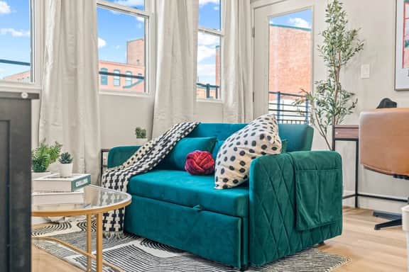 Upscale 1BR | 1BA in Central Fishtown - Image 2