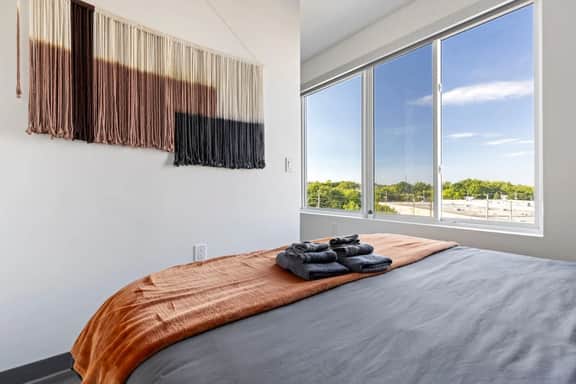 Upscale Loft Experience | King Bed |Prime Location - Image 4