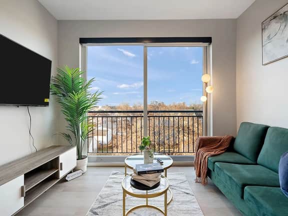 1BR | Garage Parking + Gym | Downtown - Image 2